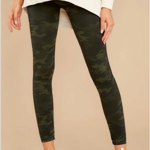 Spanx Seamless Camo Leggings